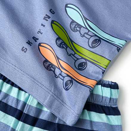 Schlafanzug mit Skateboard-Motiv, blau, Gr. 122/128 ALANA
