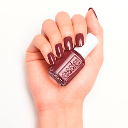lak na nehty 42 angora cardi essie