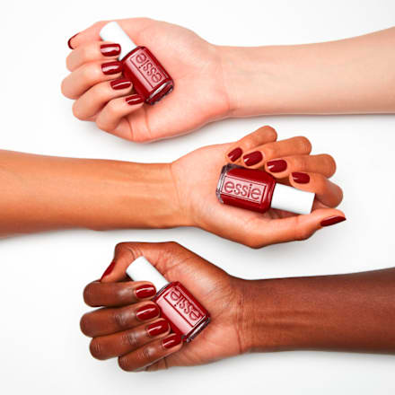 lak na nehty 50 bordeaux essie