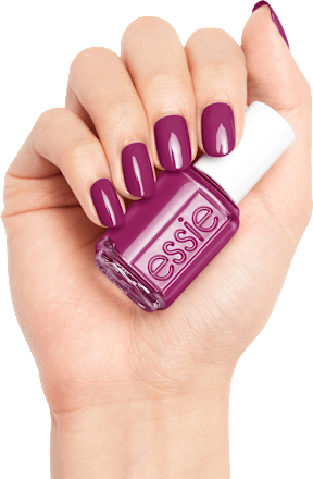 Nagellack Light And Fairy Midsummer Collection 911 Charmed & Dangerous Lila essie