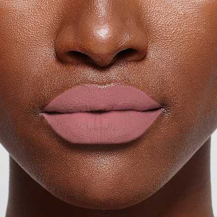 Lippenstift Color Riche Intense Volume Matte 602 Le Nude Admirable  L'ORÉAL PARiS