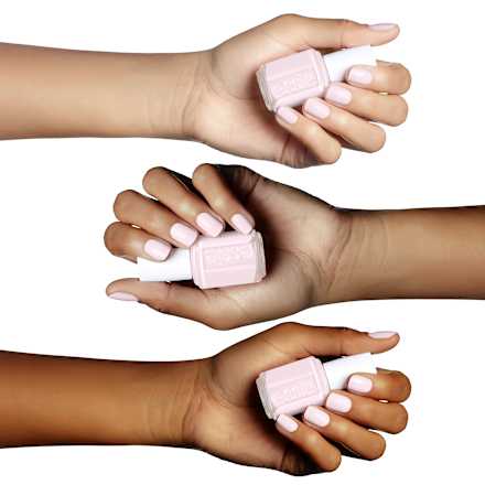 Nagellack 513 Sheer Luck essie