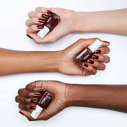 Nagellack 726 Berry Naughty essie