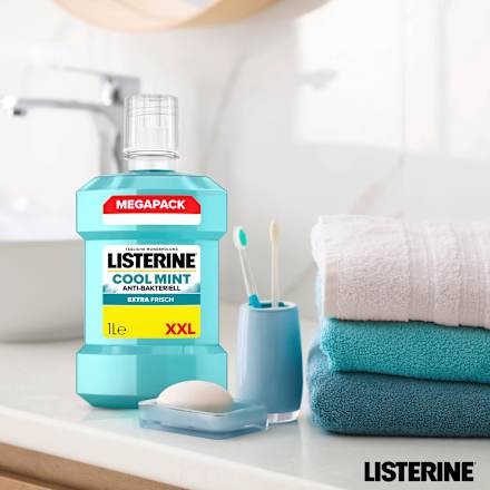 Mundspülung Cool Mint XXL Größe Listerine