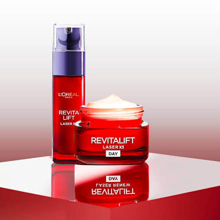Sérum proti starnutiu pleti Revitalift Laser X3 L'ORÉAL PARiS REVITALIFT
