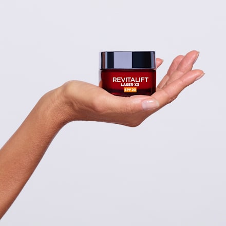 Revitalift Laser Renew krema sa zaštitinim faktorom 25 L'ORÉAL PARiS REVITALIFT