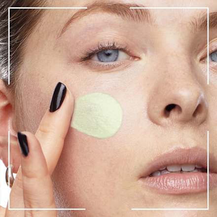 Podkladová báza 24H Redness Eraser L'ORÉAL PARiS