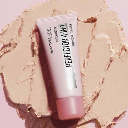 Foundation Instant Perfector 4in1 Matte 01 Light  MAYBELLINE NEW YORK