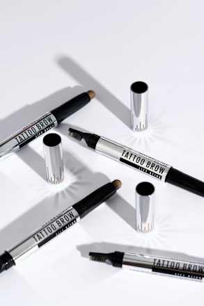 Augenbrauenstift Tattoo Lift 03 Medium Brown MAYBELLINE NEW YORK