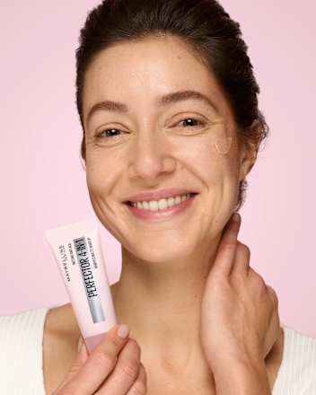 Tekoča podlaga Instant Anti-Age Perfector 4 v 1, 00 Fair/Light MAYBELLINE NEW YORK