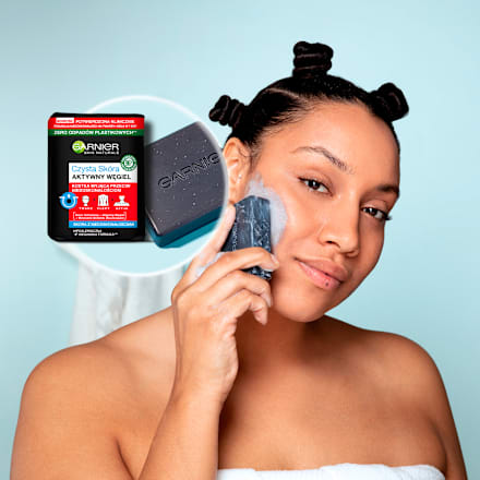 Czysta Skóra Kostka myjąca przeciw niedoskonałościom na twarzy i ciele  GARNIER
