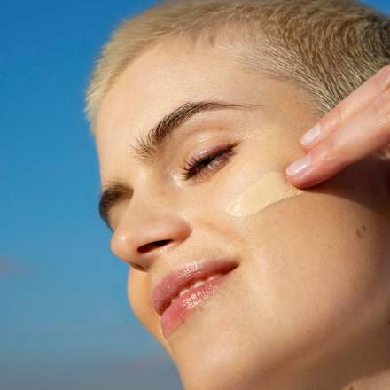 BB Creme Misch- und ölige Haut Hell Garnier Skin Active