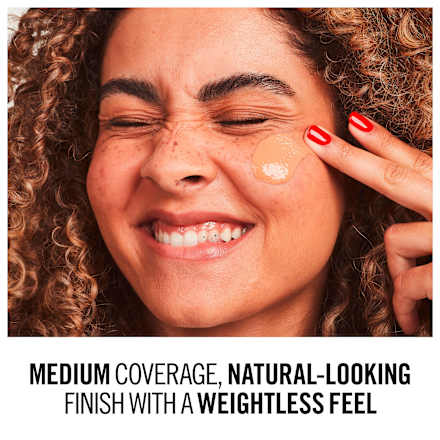 Tekući puder Match Perfection – 103 True Ivory, SPF 15 RIMMEL LONDON