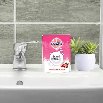 Schaumhandseife Kirschblüte & Rose Nachfüllpack Sagrotan