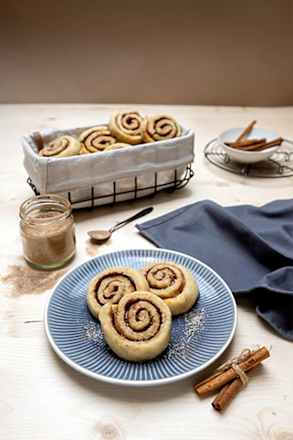 Backmischung, Meine Cinnamon Rolls BIOVEGAN