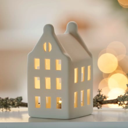 LED Porzellangiebelhaus, matt-weiß Dekorieren & Einrichten