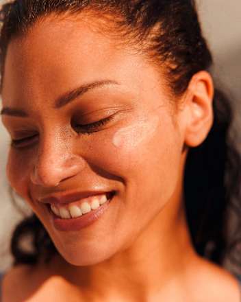 Sonnenöl Spray protect & bronze LSF 20 NIVEA SUN