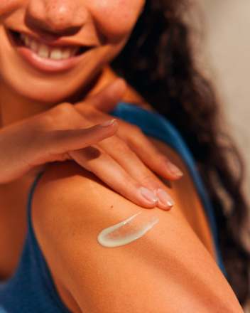 Sonnenöl Spray protect & bronze LSF 20 NIVEA SUN