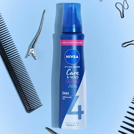 Schaumfestiger Pflege & Halt NIVEA