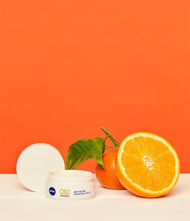 Gesichtscreme Nivea Q10 Energy Glow LSF 15 NIVEA