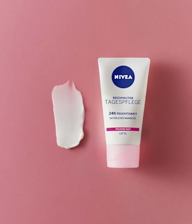 Tagescreme Essentials Feuchtigkeit & Reichhaltigkeit NIVEA