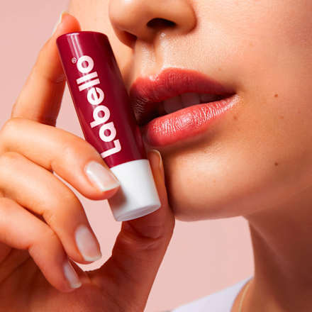 Lippenpflege Stift Blackberry Shine Labello