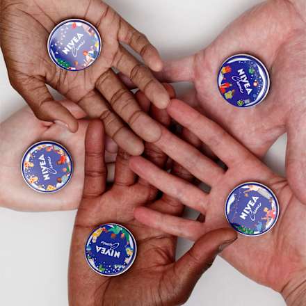 Pflegecreme in der Dose NIVEA