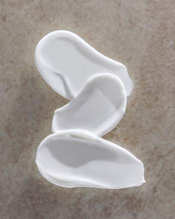 Pflegecreme Luminous Anti-Dehnungsstreifen NIVEA