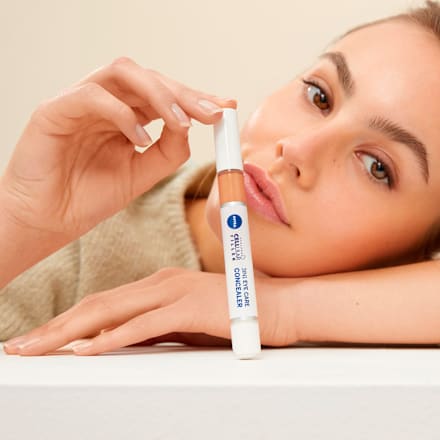 HYALURON CELLULAR FILLER 3 IN 1 korektor za područje oko očiju - 03 Dark   NIVEA