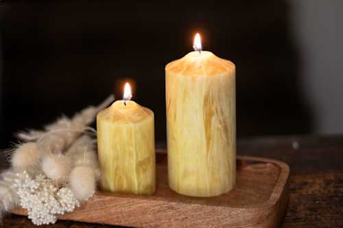 Kerze aus 100% Bienenwachs mit Struktur (12 cm) Steinhart KERZEN