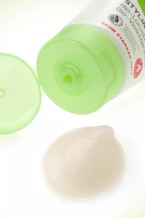 Styling Gel Lotusblütenextrakt Violetter Reis alverde NATURKOSMETIK