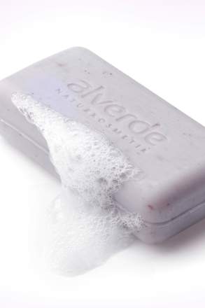 Seifenstück Pflanzenöl Lavendel alverde NATURKOSMETIK