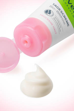 Tagescreme Bio-Wildrose alverde NATURKOSMETIK