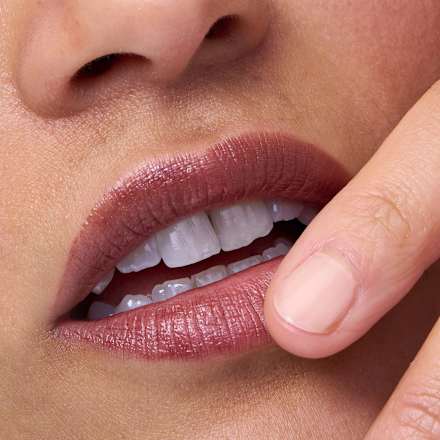 Lippenstift Color & Care 27 Simply Brown alverde NATURKOSMETIK