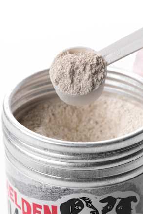 HELDENMAHLZEIT Dopolnilna hrana za odrasle pse z vitamini in minerali, izdelek št. 4 DEIN BESTES