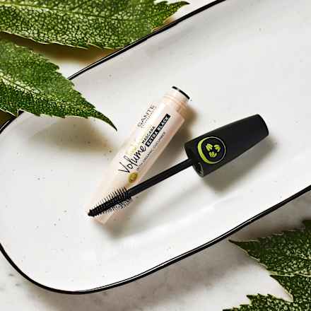 Mascara Fresh Cucumber Volume Extra Black SANTE NATURKOSMETIK
