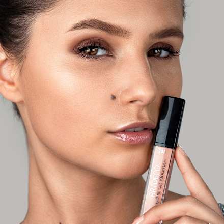 Hydra Lip Booster - 28 Translucent Mauve ARTDECO