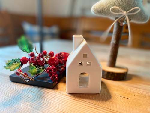 Keramikwindlicht, Haus mit Fenster & Tür, weiß Dekorieren & Einrichten