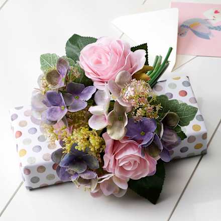 Frühlingsstrauß, rosa Dekorieren & Einrichten