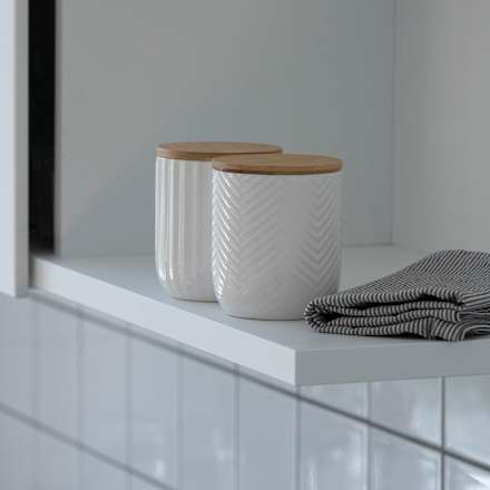 Keramikdose mit Holzdeckel, Muster Chevron, weiß Dekorieren & Einrichten