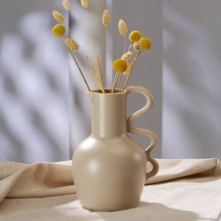 Krug aus Keramik mit Wellenhenkel, beige/matt (16,4x14x22,5 cm) keine Marke