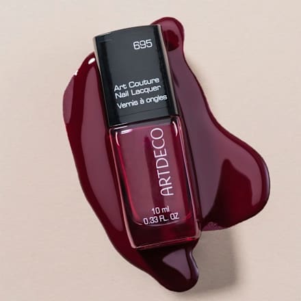 lak na nehty Art Couture 695 Blackberry ARTDECO