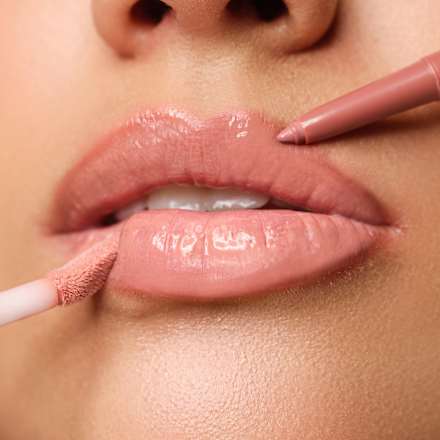 lesk na rty Plumping 21 ARTDECO
