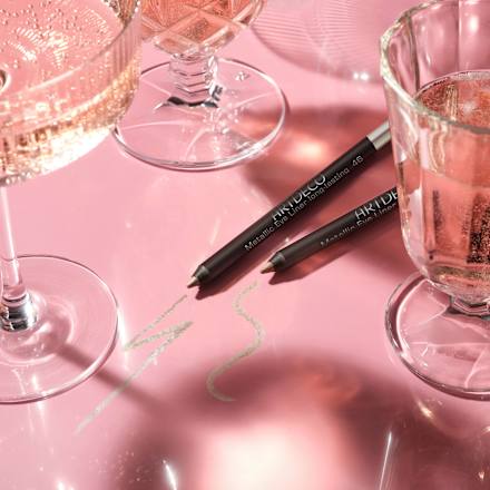 Eyeliner Metallic Long-Lasting 46 Golden Sand ARTDECO