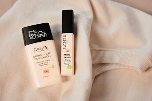 Foundation Radiant Care 03 Neutral Linen SANTE NATURKOSMETIK