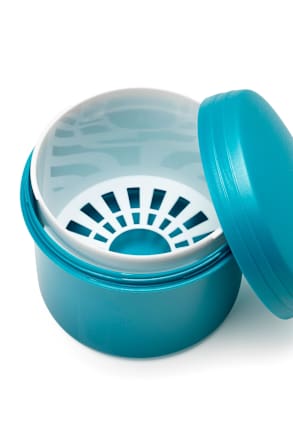 Кутия за почистване на протези, различни цветове/мотиви Dontodent