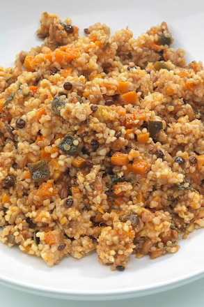Gemüsepfanne mit Bulgur und Quinoa dmBio
