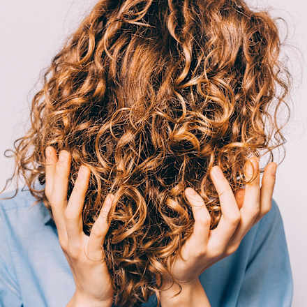 Lockenspray Locken Wunder Langhaarmädchen