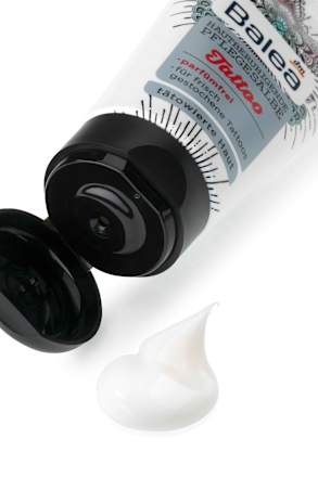 Tattoopflege Pflegesalbe  Balea