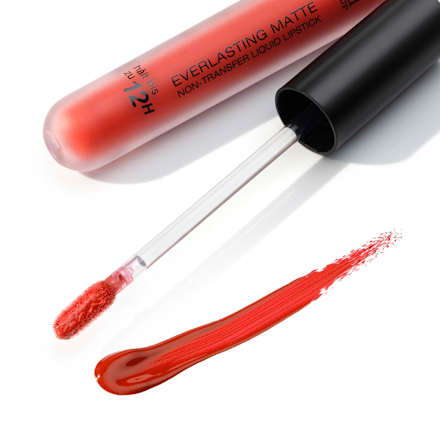 EVERLASTING MATTE tečni ruž za usne – 070 trend !t up